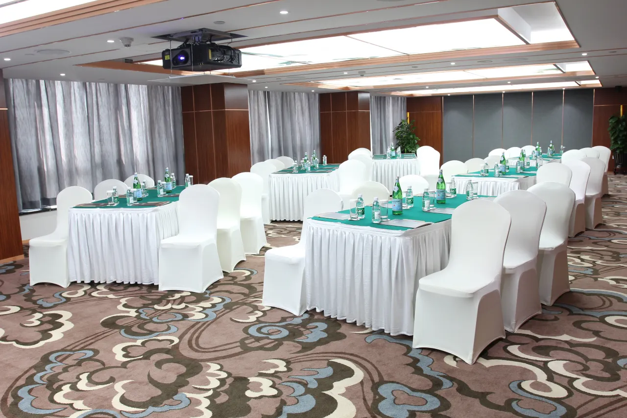 深センエア国際ホテル（67）