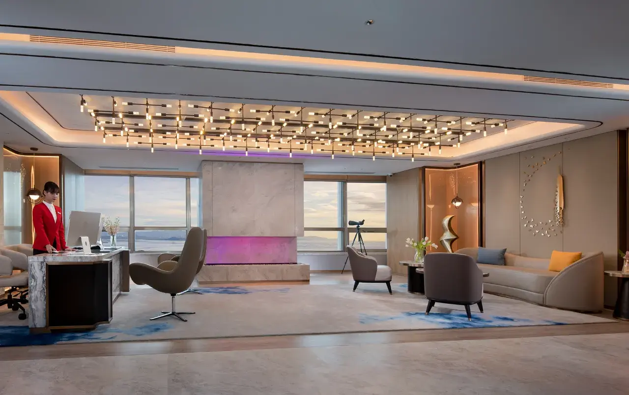 深センエア国際ホテル（75）